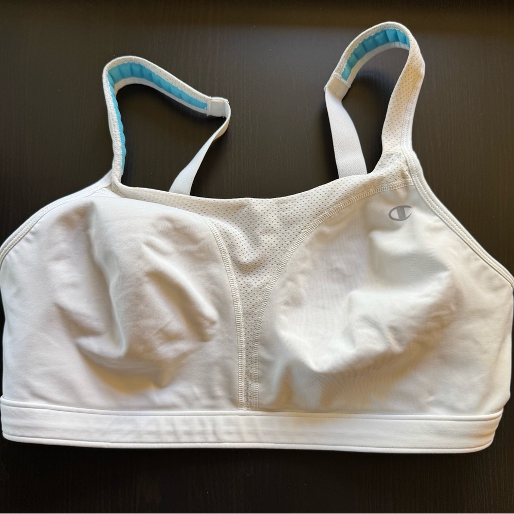 Champion Women's White Sports Bra with Wide Padded Straps High Support